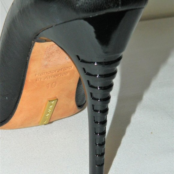 MaxMartin Betty Noir Ankle Strap Pumps - Picture 8 of 11